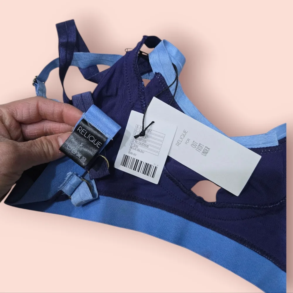NWT Urban Outfitters Cut Out Active Doubled Bra S